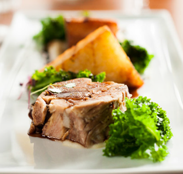 Take time out at our Dining Room and Bar Peterstone Court Take time out at our Dining Room and Bar Peterstone Court